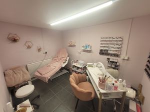 Photo 6- click for photo gallery